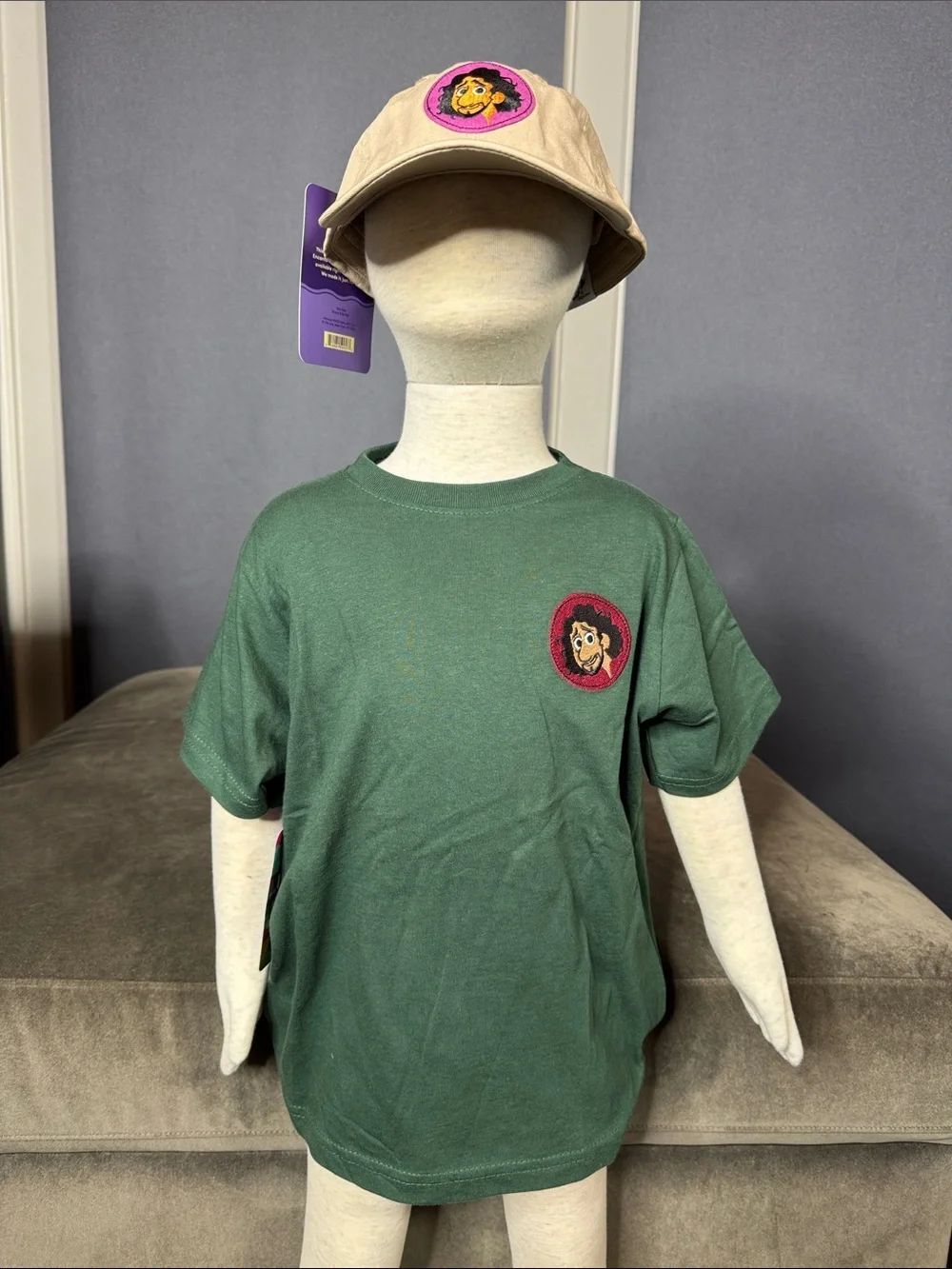 Kids Disney Encanto x Camp Bruno Green Short Sleeve T-Shirt 5T & Hat Bundle NWT